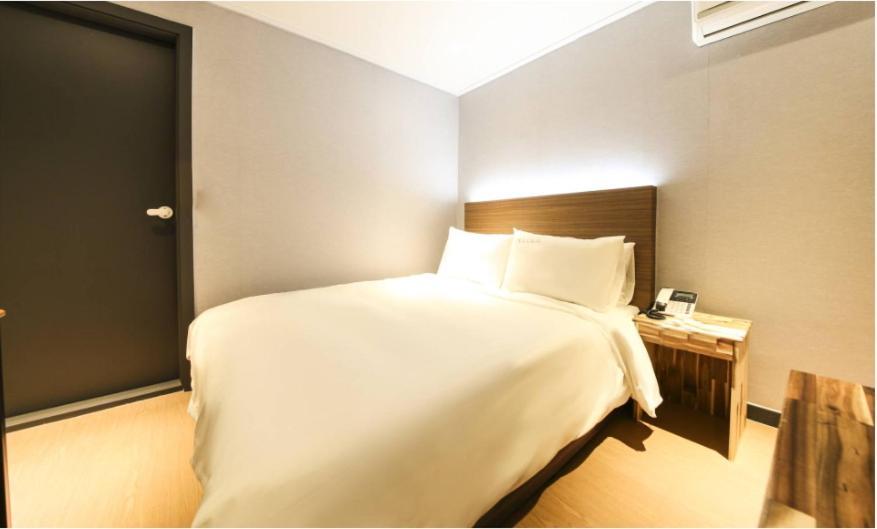 M Lluwa Motel Seoel Buitenkant foto